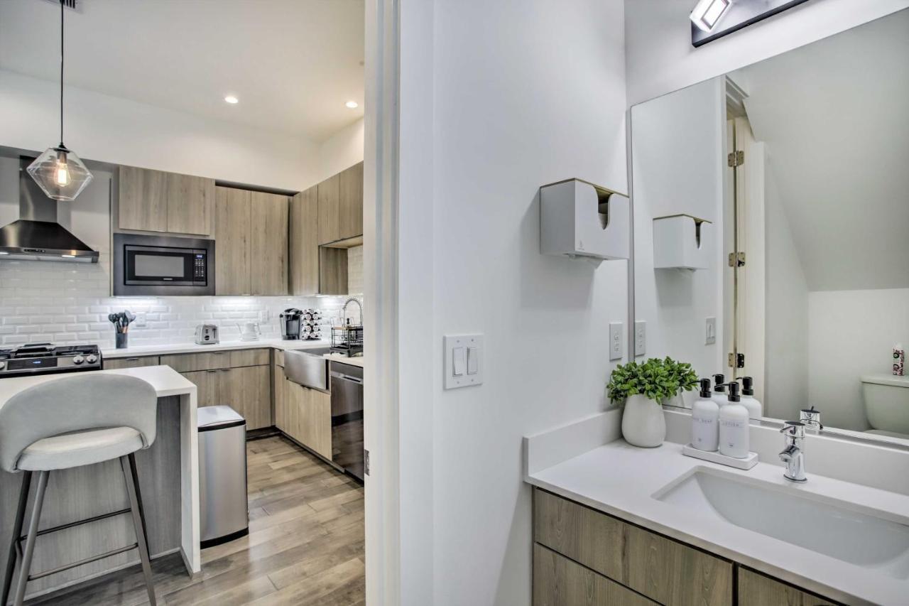Newly-Built Luxury Galleria Area Townhome! Houston Exterior photo